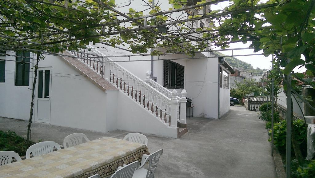 Guesthouse Sinani Ulcinj Zewnętrze zdjęcie